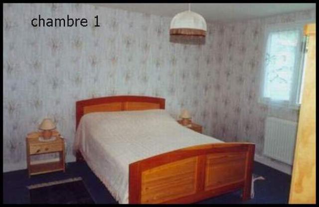 PLEYBEN CENTRE FINISTERE - Vacation Home Bedroom PLEYBEN CENTRE FINISTERE - Vacation Home Bedroom