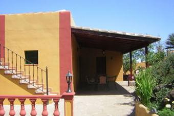 Lomakoti La Orotava SCHLAFZIMMER