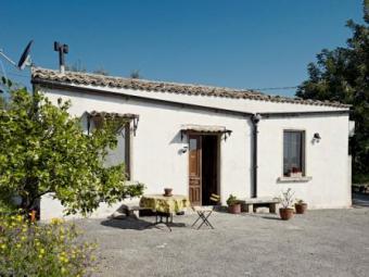 Ferienhaus Zisolhouse Ferienhaus Noto