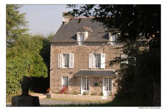 Chambre d'hôtes PLOUËR-SUR-RANCE Objet de vacances