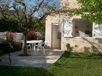 Gîte la seyne sur mer Jardin