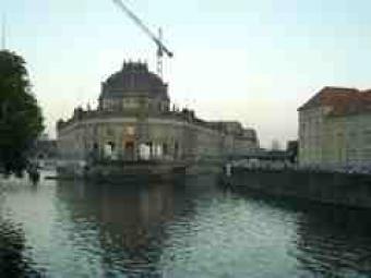 Vacation Apartment BERLIN MITTE MUSEUMSINSEL Vacation Apartment BERLIN MITTE MUSEUMSINSEL