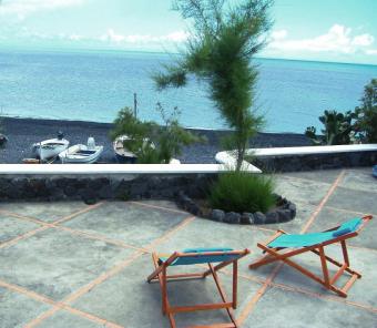 Vacation Home Casa Mareblu Gardening System Vacation Home Stromboli - Isole Eolie Gardening System