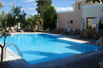 Apartamento de férias 2 Maisonettes ΕRATO & ΚΑLYPSO Acomodação de férias Apartamento de férias Longos in Egialia Acomodação de férias