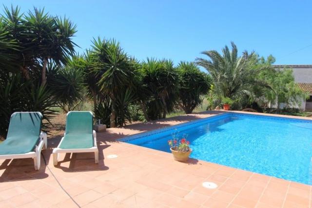 Pool Finca Mandarina - Ferienhaus Gartenanlage Pool Finca Mandarina - Ferienhaus Gartenanlage