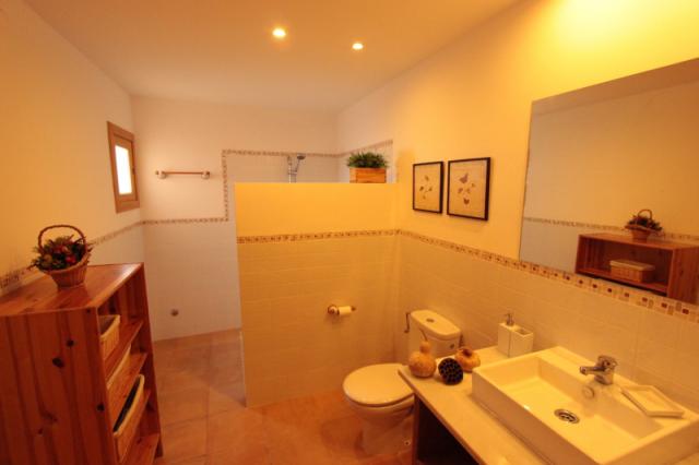 Pool-Finca Malena - Maison de vacances Salle de bain & toilettes Pool-Finca Malena - Maison de vacances Salle de bain & toilettes