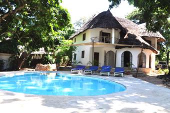 Semesterhus Diani 