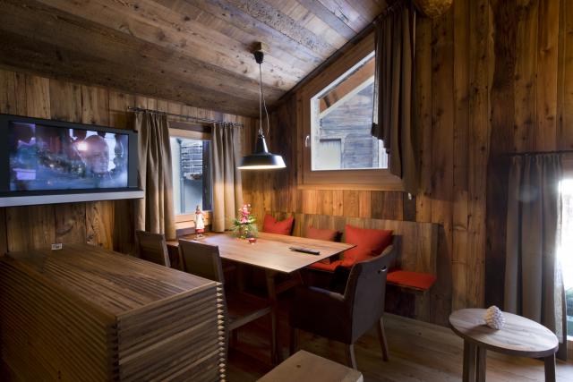 Chalet Z'Gogwaergji - Chalet Spisestue Chalet Z'Gogwaergji - Chalet Spisestue