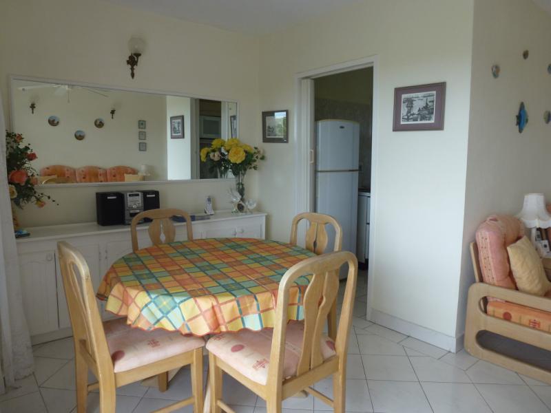 Golden View Apartments - Appartement de vacances Loisirs