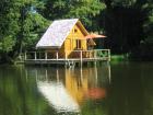 cabane en bois sur l'eau - Соба-Пансион POIL