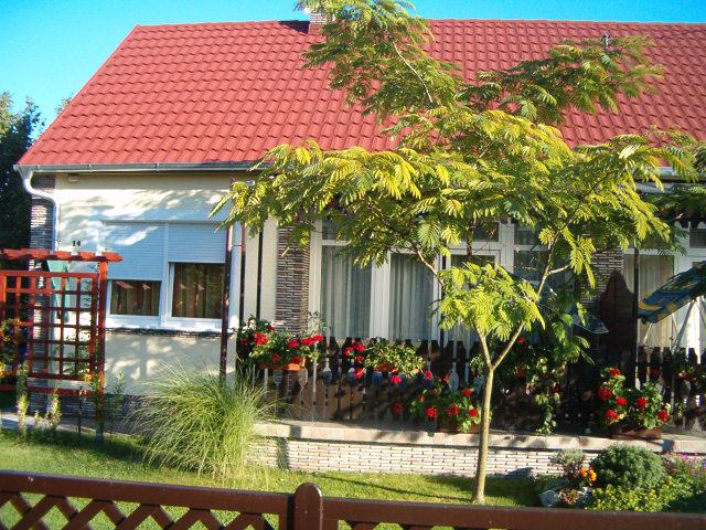 Balatonfenyvesi nyaraló - Rekreační apartmán rekreační objekt Balatonfenyvesi nyaraló - Rekreační apartmán rekreační objekt