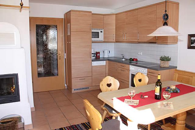 Fewo Lang, Sauna, 6 Pers. - Semesterlägenhet Kök Fewo Lang, Sauna, 6 Pers. - Semesterlägenhet Kök