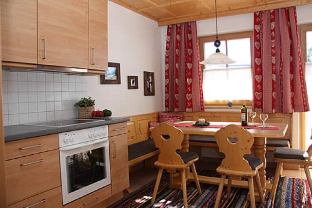 Fewo Lang, Sauna, 6 Pers. - Semesterlägenhet Kök Fewo Lang, Sauna, 6 Pers. - Semesterlägenhet Kök