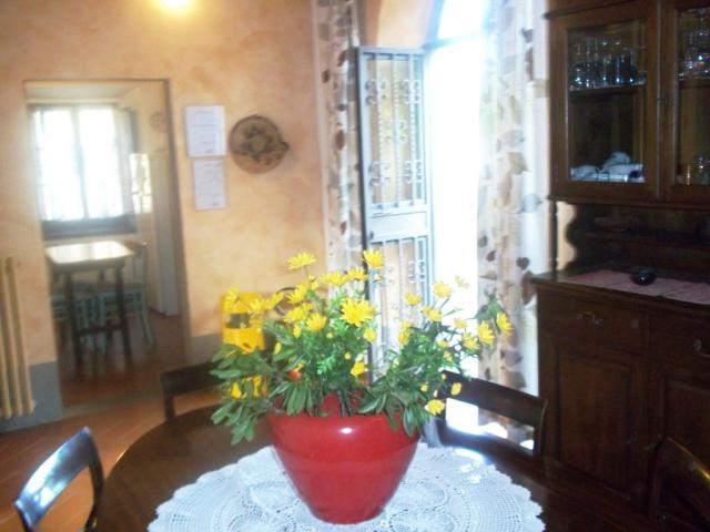 Antico Camino - Appartamento per le vacanze Stanza da pranzo