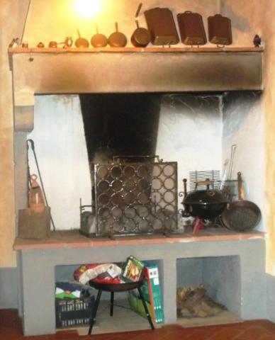 Antico Camino - Appartamento per le vacanze Stanza da pranzo