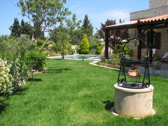 Vacation Home Rethymnon Gardening System Vacation Home Rethymnon Gardening System
