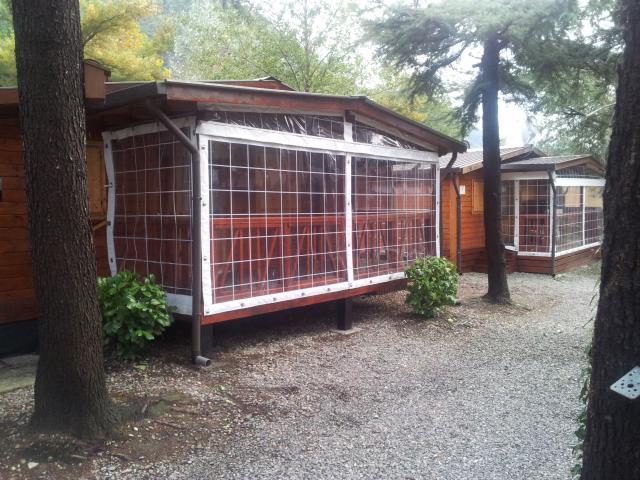 CASAPORLEZZA CHALETS - Chalet Alloggio per le vacanze CASAPORLEZZA CHALETS - Chalet Alloggio per le vacanze