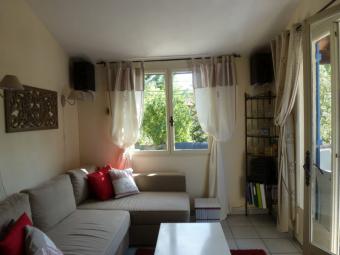 Vacation Apartment Vacquieres Gardening System Vacation Apartment Vacquieres Gardening System