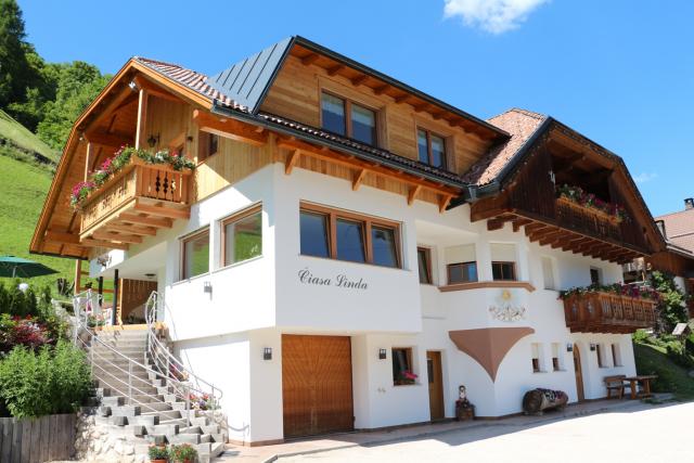 Ciasa Linda - Vacation Apartment Vacation Property Ciasa Linda - Vacation Apartment Vacation Property