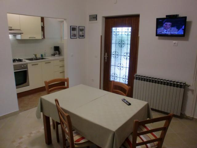 Milka Umag Istra - Vakantiewoning Eetzaal Milka Umag Istra - Vakantiewoning Eetzaal