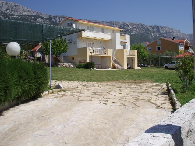 Prvi kat u kući - Lomahuoneisto Lomakohde