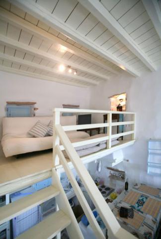 Beautiful White Villa - Vacation Home Living Room Beautiful White Villa - Vacation Home Living Room