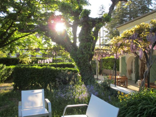 B&B/Gîtes Les Glycines - Aamiaismajoitus Lomakohde B&B/Gîtes Les Glycines - Aamiaismajoitus Lomakohde