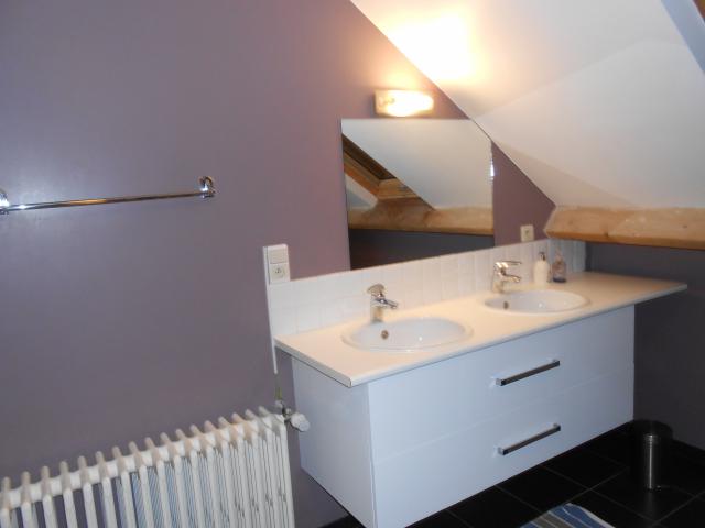 KNOKKE APPARTEMENT UN CHAMBRE - Ferienwohnung Bad & WC KNOKKE APPARTEMENT UN CHAMBRE - Ferienwohnung Bad & WC