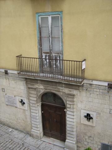 in palazzo gentilizio - Appartamento per le vacanze Alloggio per le vacanze in palazzo gentilizio - Appartamento per le vacanze Alloggio per le vacanze