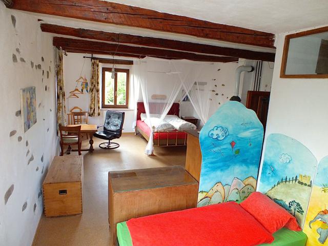 Familienzimmer SPACE im B+B - Bed & Breakfast Hagesystem Familienzimmer SPACE im B+B - Bed & Breakfast Hagesystem