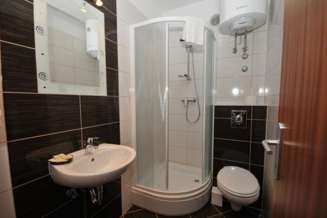 Rooms&Apartments Buble - Bed & Breakfast Bad & WC Rooms&Apartments Buble - Bed & Breakfast Bad & WC
