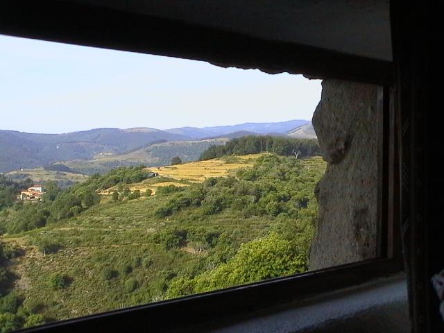 Gîte de Chapelèche en Ardèche - Дом спальная комната 