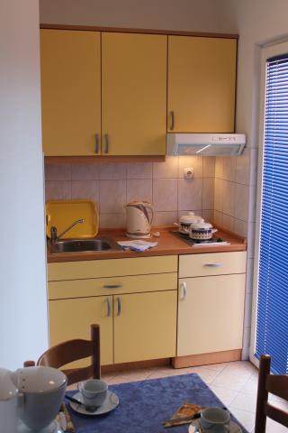 Apartmani 100 m od mora - Ferielejlighed Apartmani 100 m od mora - Ferielejlighed