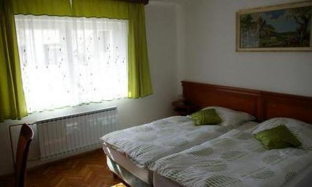 Apartmaji pri Kokolu Ble - Vacation Apartment Apartmaji pri Kokolu Ble - Vacation Apartment