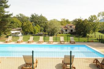 Rum-Pension Le Grand Bois Vardagsrum Rum-Pension Le Poet Celard Vardagsrum