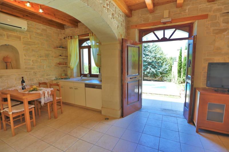 Photos for house 3437