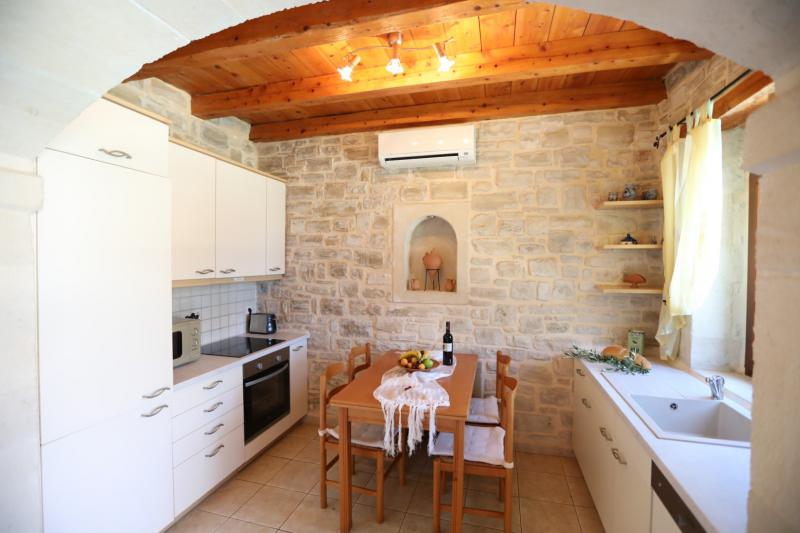 Photos for house 3437