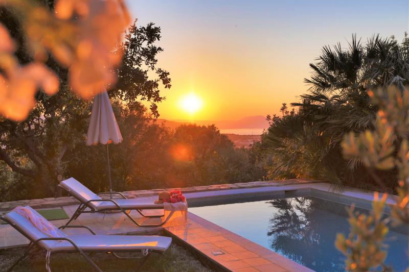 Photos for house 3437