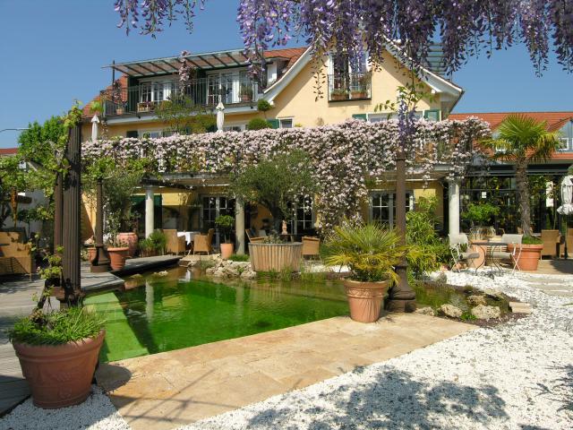 Photos for house 3689