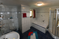 Photos for house 370