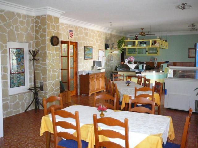 Photos for house 3861