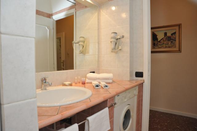 Photos for house 4380