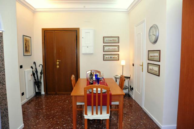 Photos for house 4380