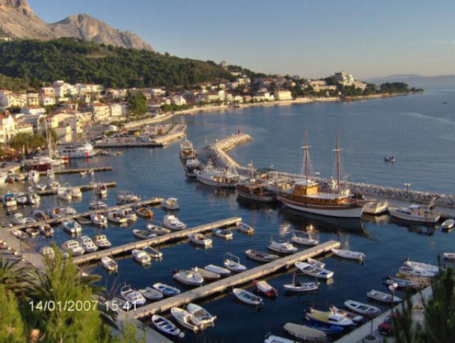 Photos for house 4899