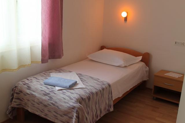 Photos for house 4899