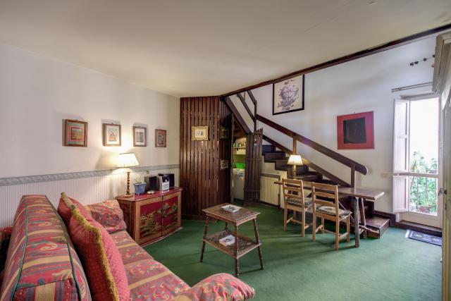 Photos for house 5012