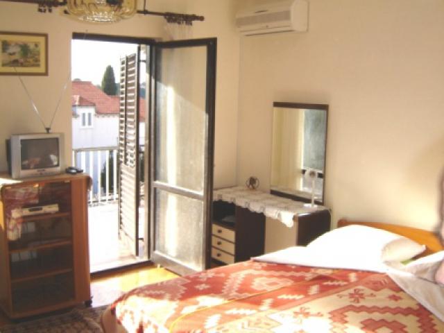 Photos for house 5048