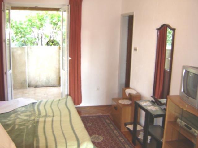 Photos for house 5048