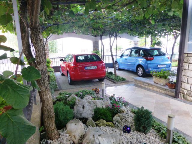 Photos for house 5219