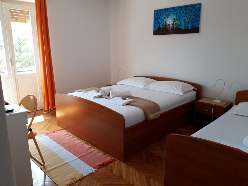 Photos for house 5393